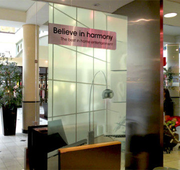 Transparent direct printing to clear plastic and double sided aluminum sign